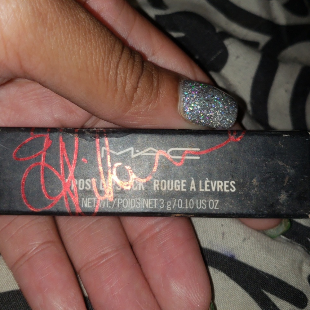 Mac Viva Glam rihanna 2